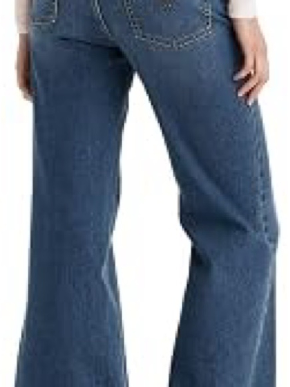 Levi's Women's Wide leg dark blue wash with subtle side fading/contrast Jeans